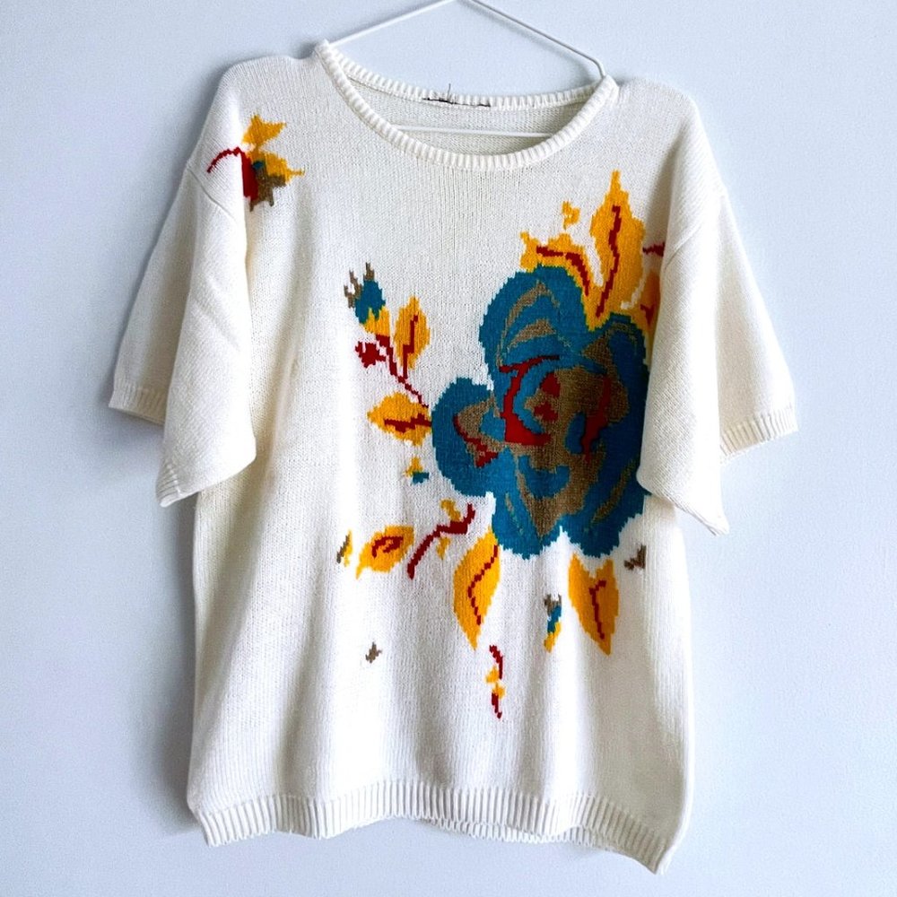 Vintage White Knitted Pullover Flower Pattern Short-Sleeve Grandma Sweater Sz M